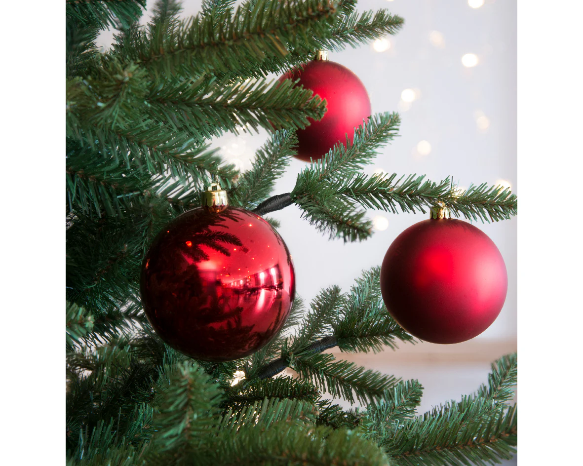 Set of 4 Large Matt & Shiny Christmas Red Shatterproof Baubles - 10cm - Image 2