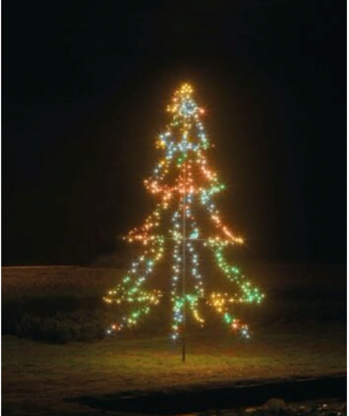 Kaemingk - 4.5m LED Light Up Outdoor Christmas Tree - 900 LEDs - Image 3