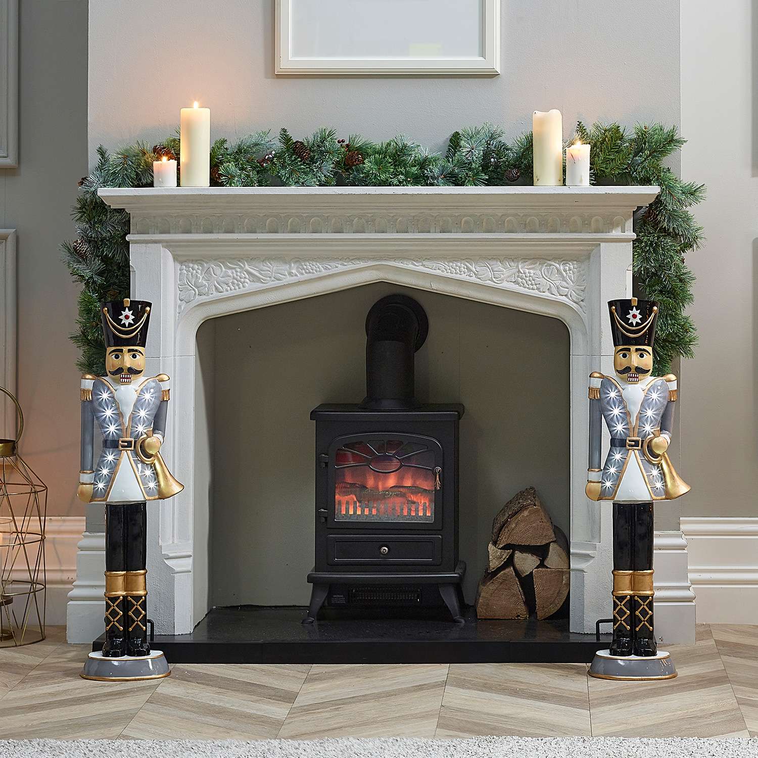 Norbert The 3ft Grey Large Christmas Nutcracker - Image 8