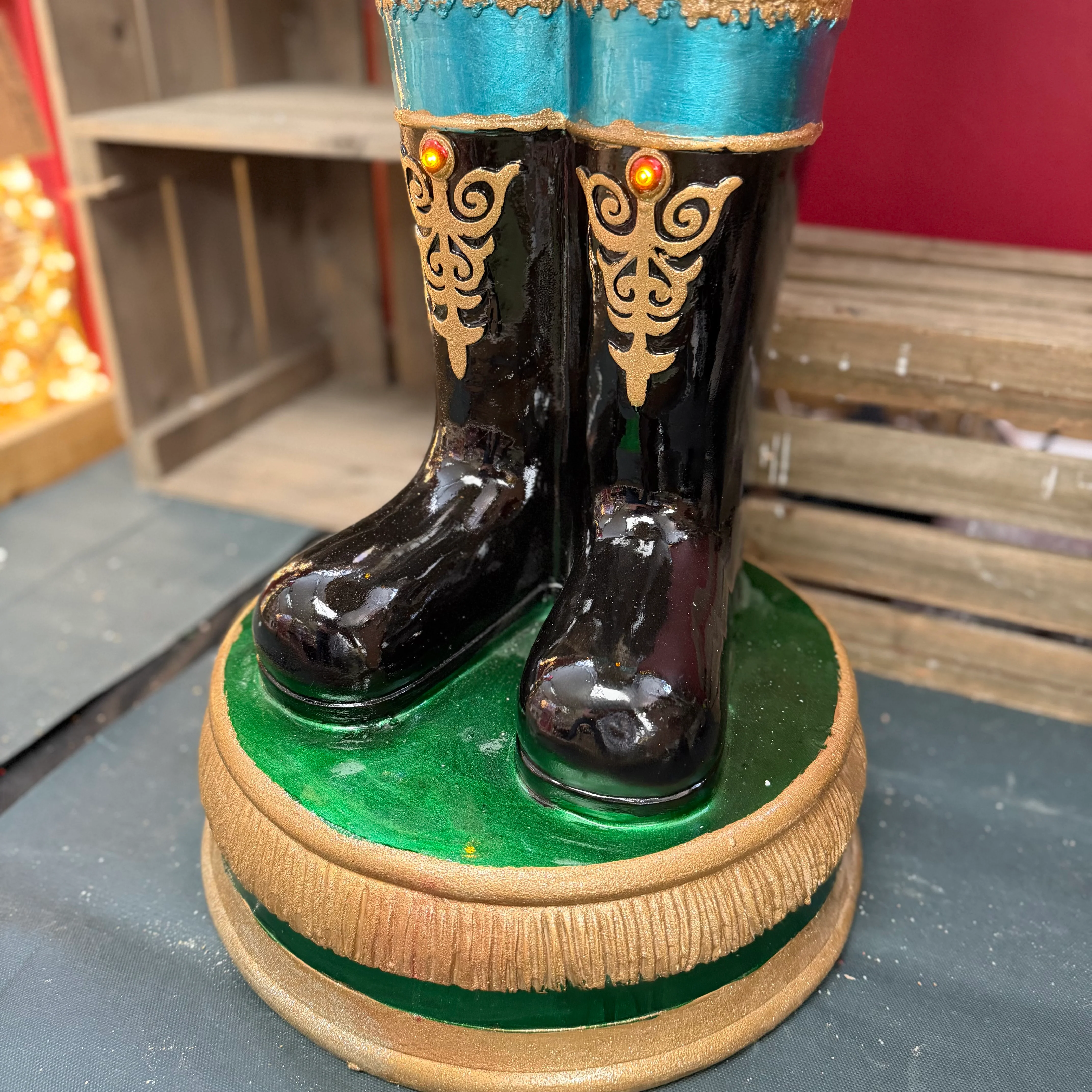 Giant Animated Nutcracker with Drum, LED Lights & Music - H155cm - Image 11