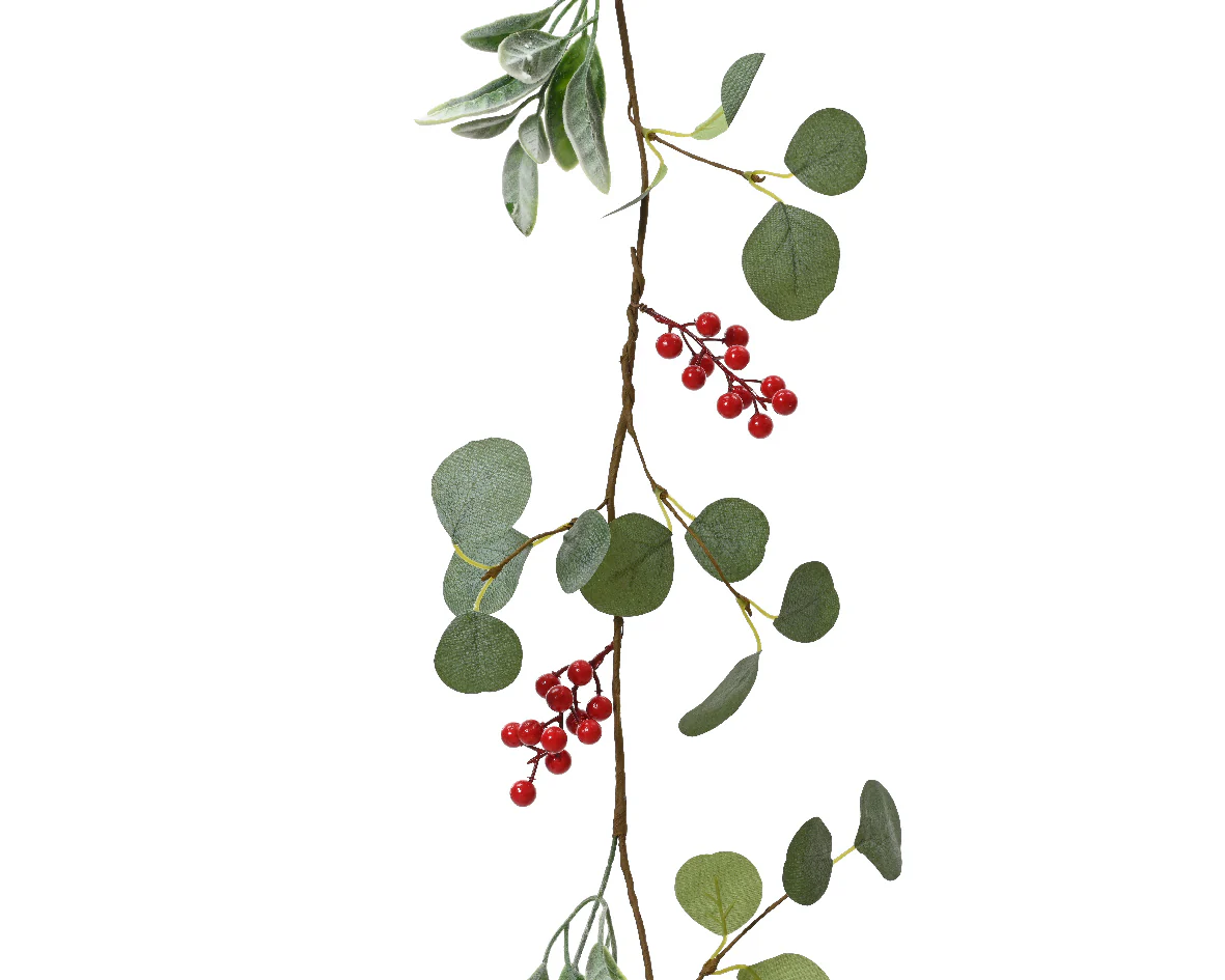 Garland with Red Berries Decoration - 150cm
