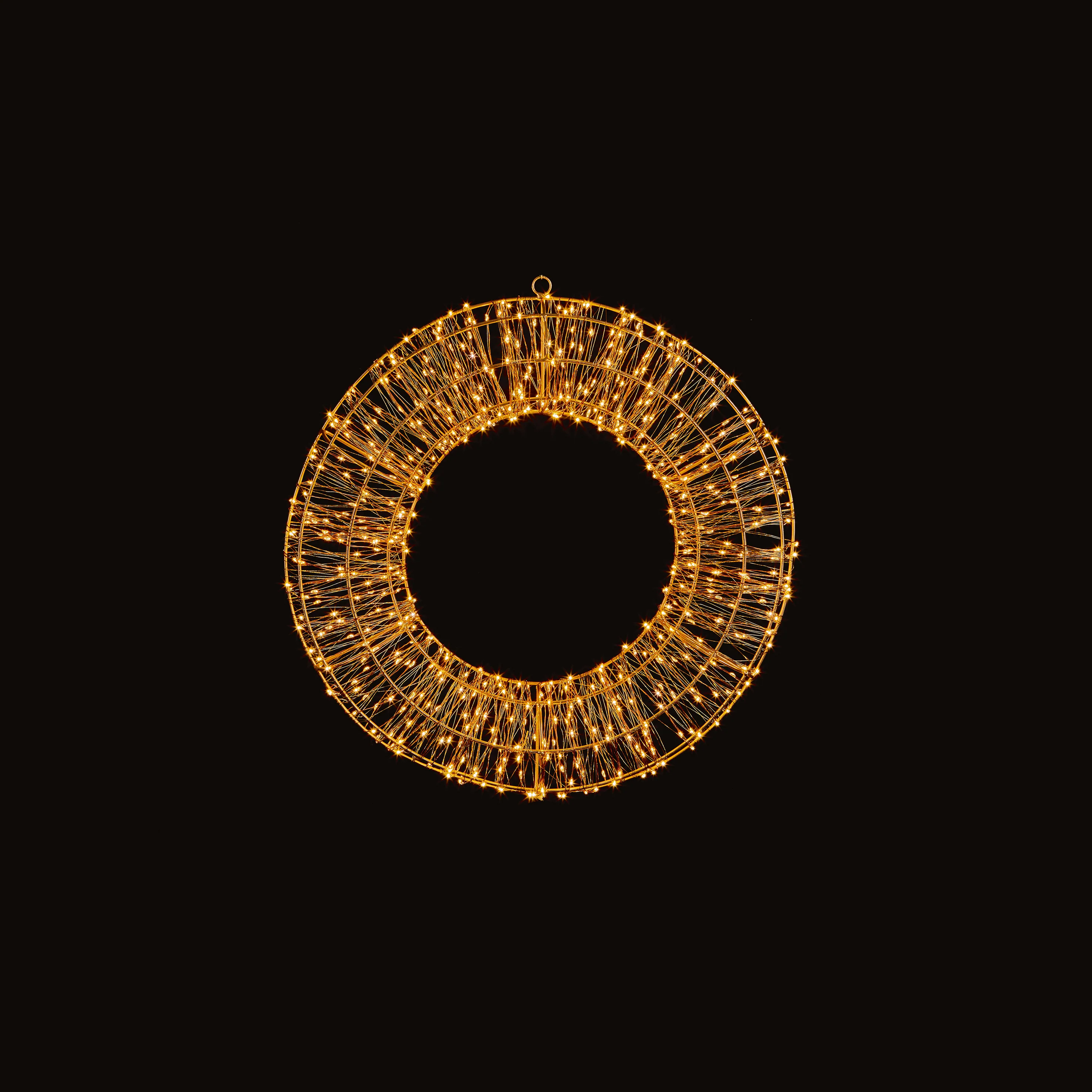 Rose Gold Wire Wreath with 600 Twinkling Warm White LEDs - 45cm