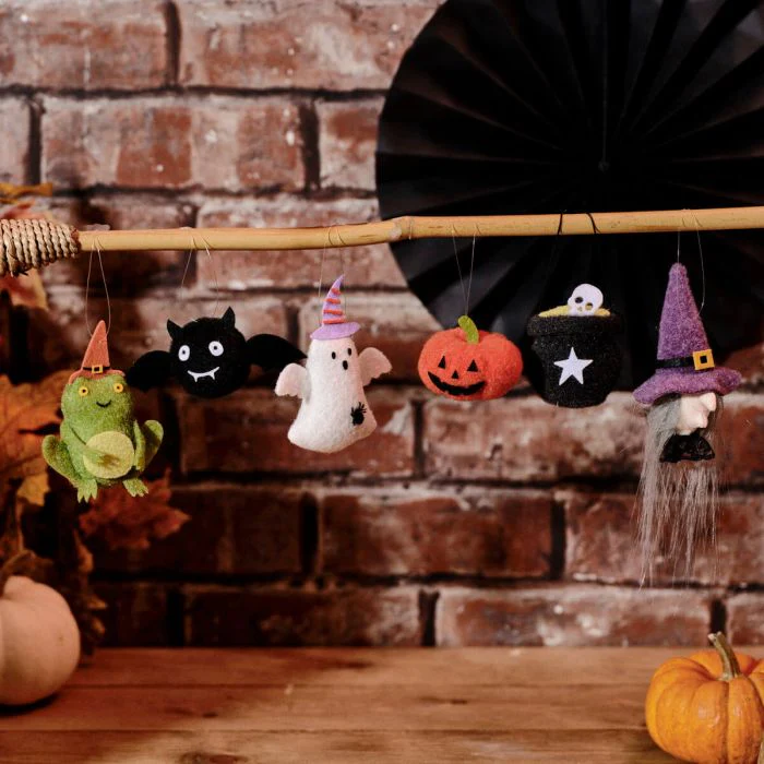 Single Spooktacular Hanging Halloween Polyester Decoration - Image 3