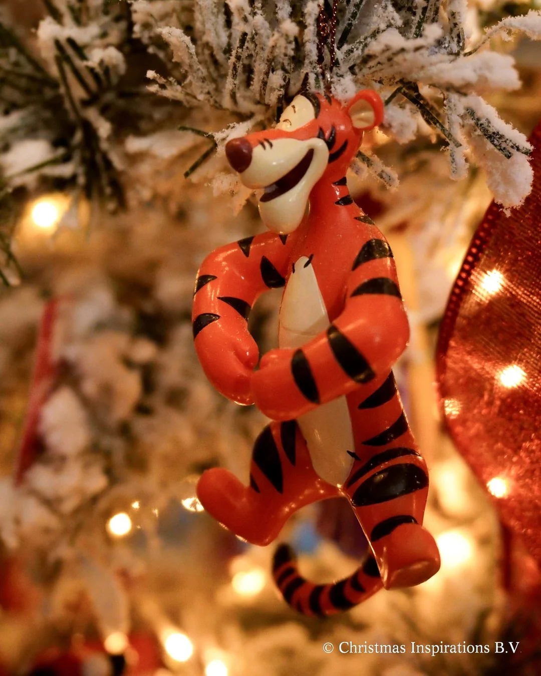Disney Tigger Christmas Bauble Decoration - Image 2